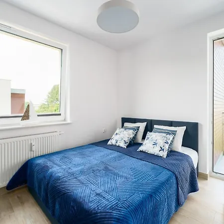 Lighthouse - Kasprowicza 100 *