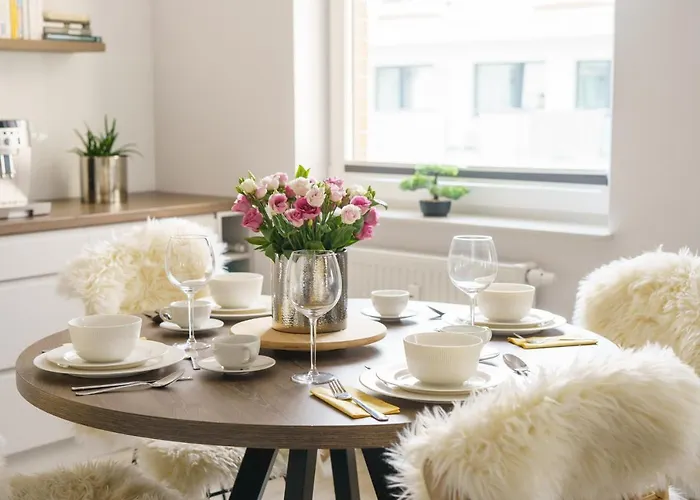 Lighthouse - Kasprowicza 100 * Kołobrzeg