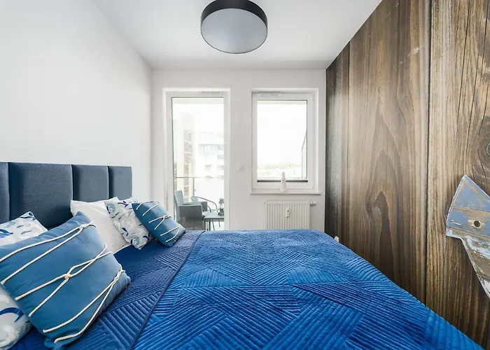 Lighthouse - Kasprowicza 100