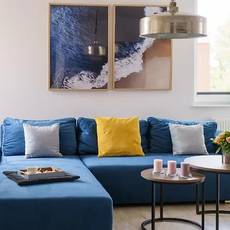 Lighthouse - Kasprowicza 100 *