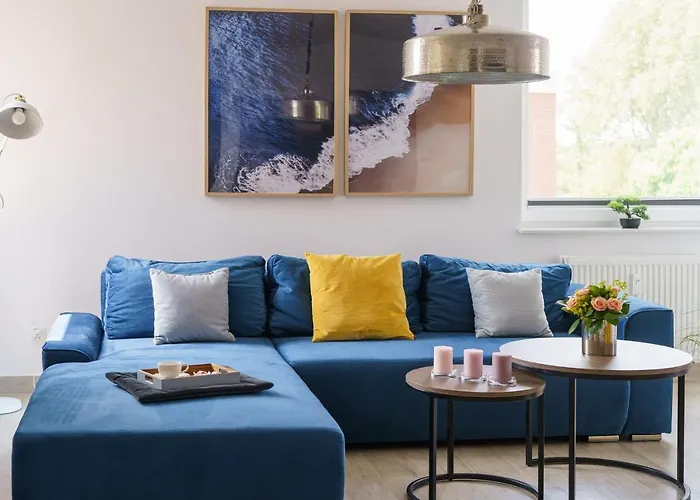 Lighthouse - Kasprowicza 100 *